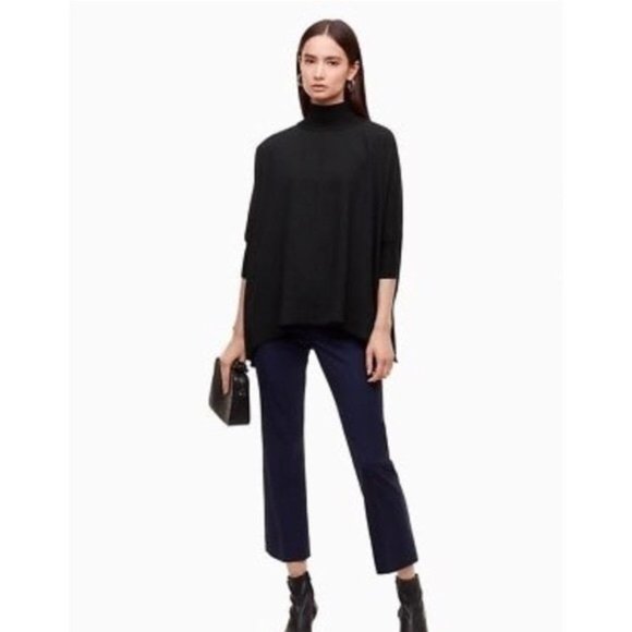 Aritzia Tops - ARITZIA | BABATON HAMISH FLOWY BLOUSE IN  NAVY
